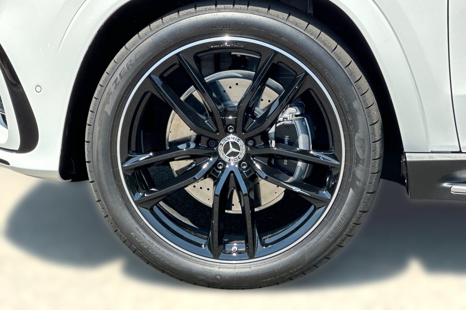 New 2026 Mercedes-Benz GLS 580 4MATIC image 13