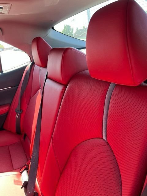 Used 2021 Toyota Camry XSE w/ Navigation Package FWD image 9