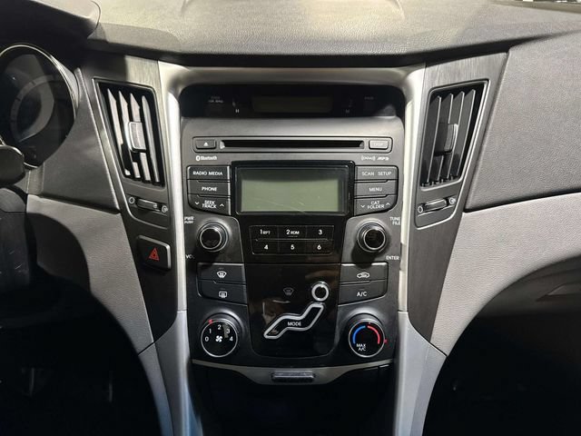 Used 2013 Hyundai Sonata GLS w/ Popular Equipment Pkg FWD image 12