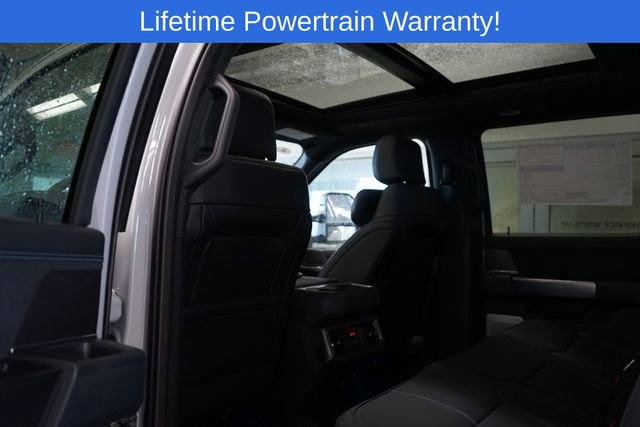 New 2026 Ford F250 Platinum image 32