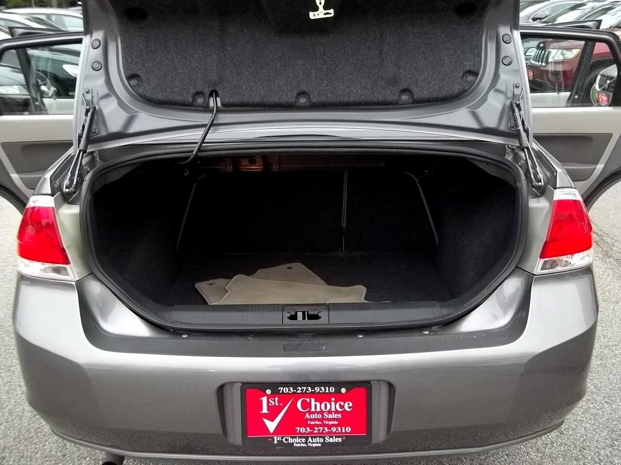 Used 2010 Ford Focus SE image 22