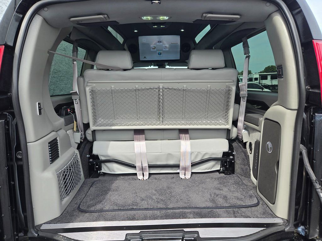 New 2025 GMC Savana 2500 w/ Driver Convenience Package image 7