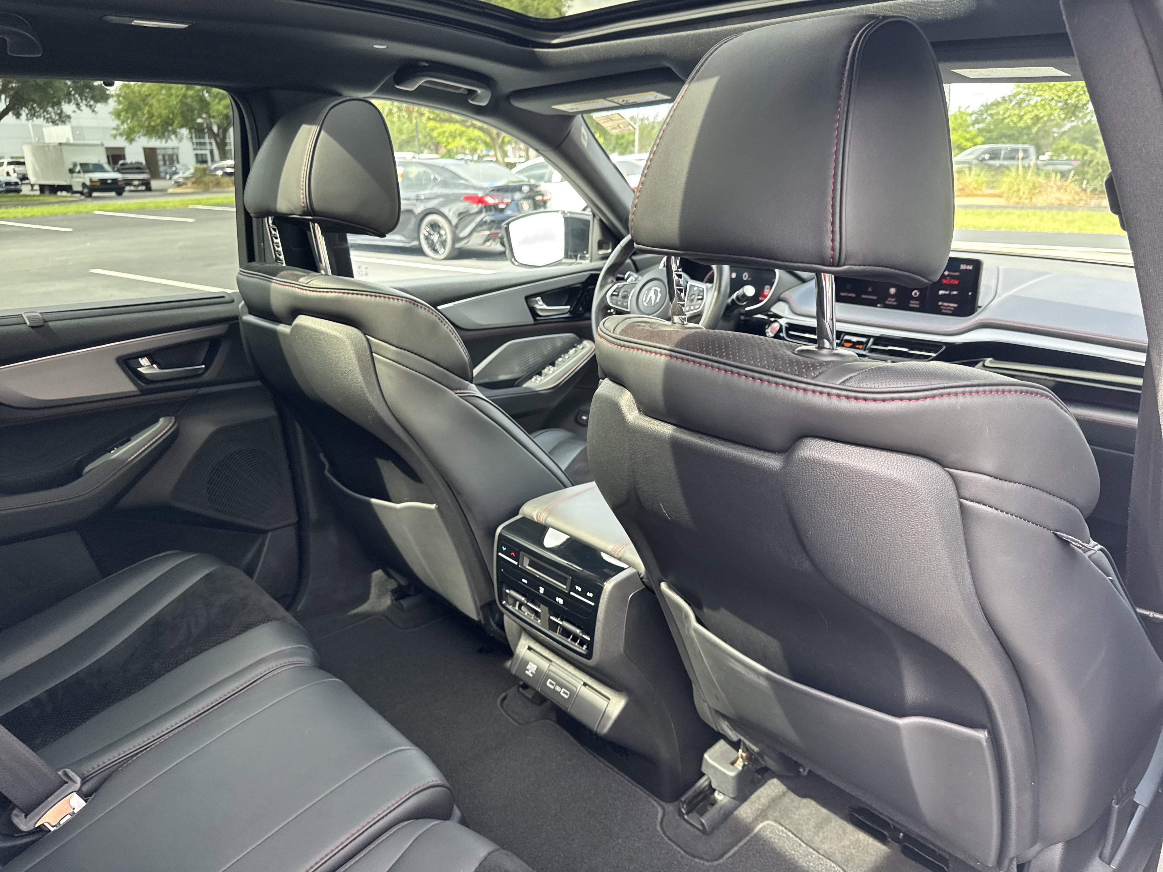 Used 2024 Acura MDX A-Spec AWD/4WD image 33