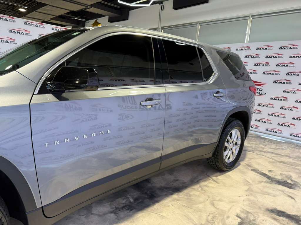 Used 2018 Chevrolet Traverse LS image 6