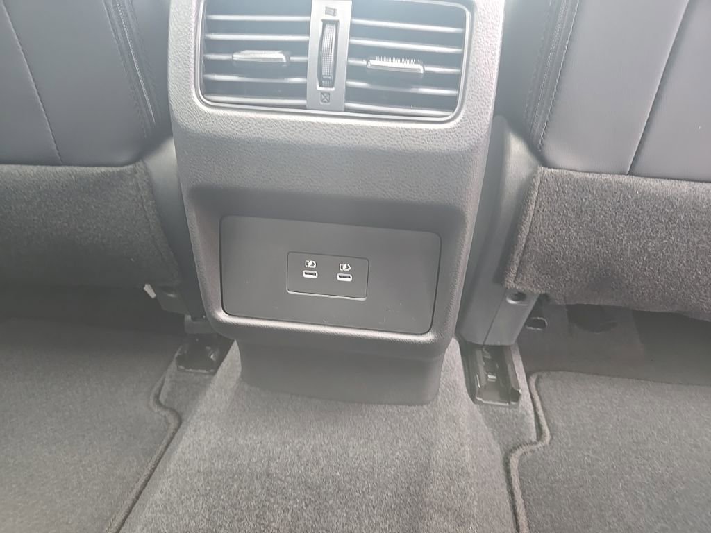 New 2026 Nissan Rogue SV image 32