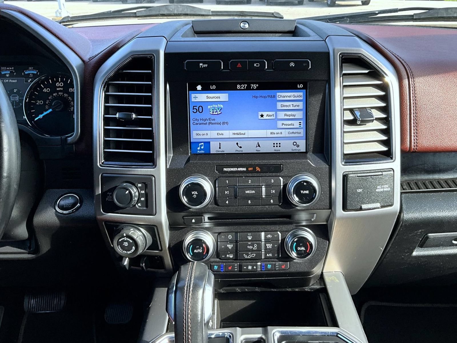 Used 2018 Ford F150 Platinum w/ Equipment Group 701A Luxury AWD/4WD image 17