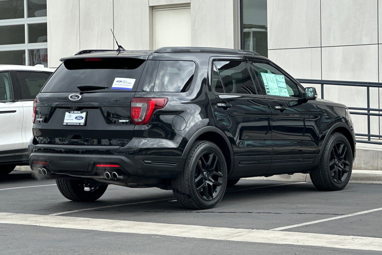 Certified 2018 Ford Explorer Sport AWD/4WD image 3