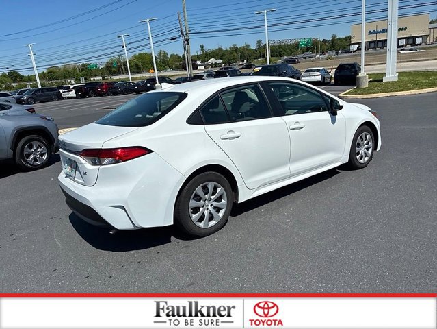 Used 2023 Toyota Corolla LE FWD image 8