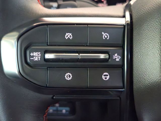 Certified 2026 GMC Yukon AT4 Ultimate w/ LPO, Illumination Package image 13