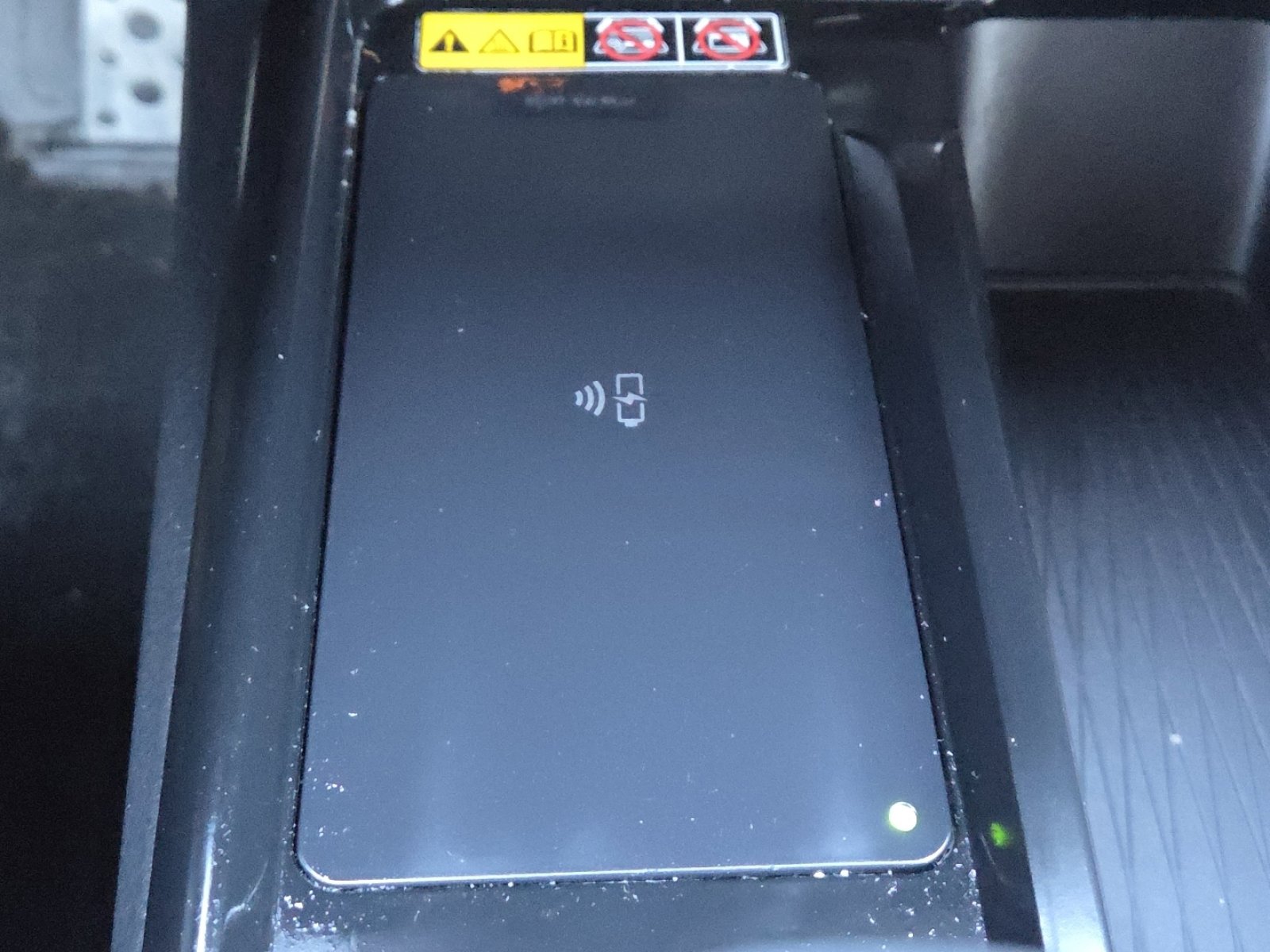 Used 2025 Toyota Camry SE image 5