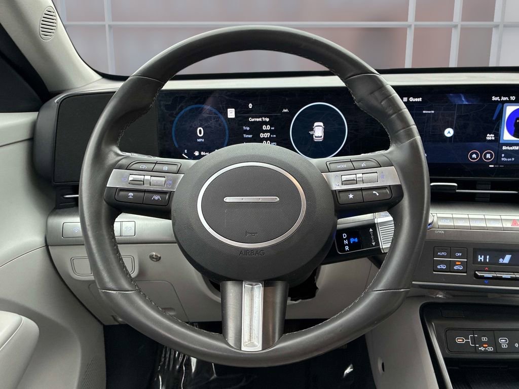 Used 2024 Hyundai Kona SEL w/ Convenience Package image 17