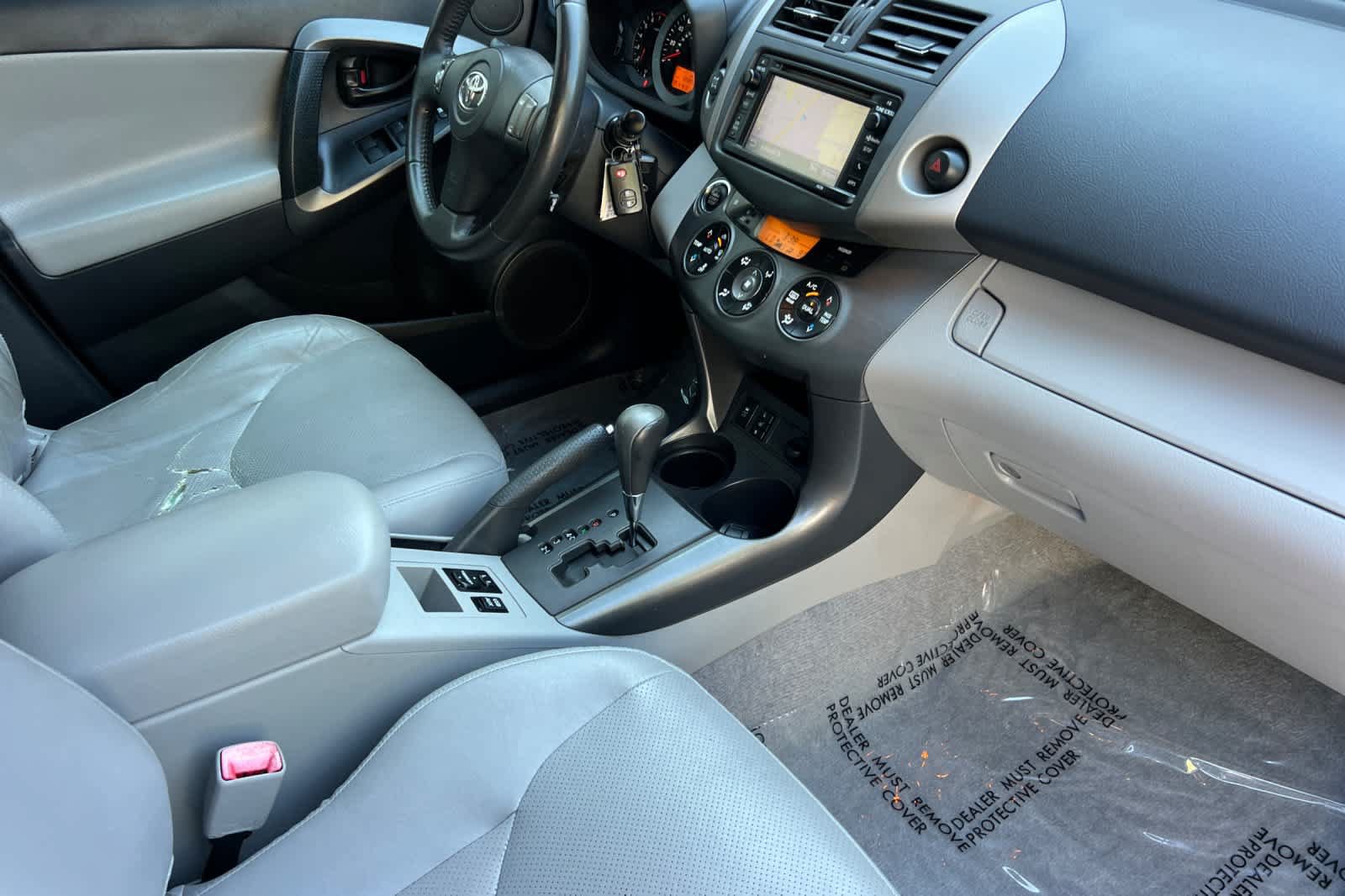 Used 2012 Toyota RAV4 Limited w/ Navigation Value Pkg AWD/4WD image 16