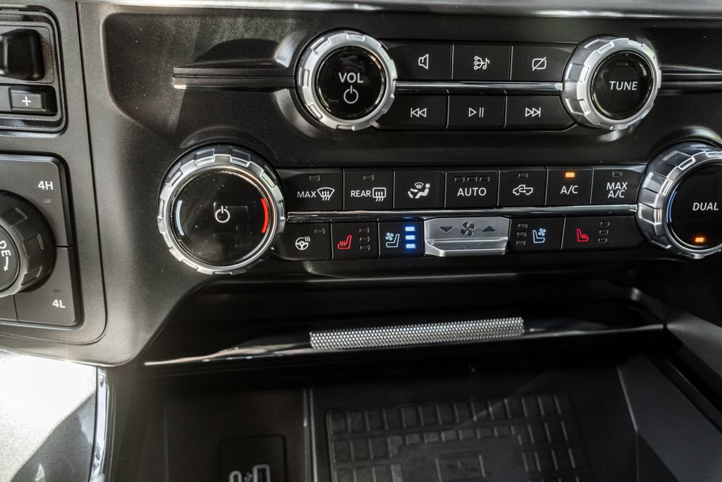 Used 2022 Ford F150 Lariat w/ Equipment Group 502A High AWD/4WD image 9