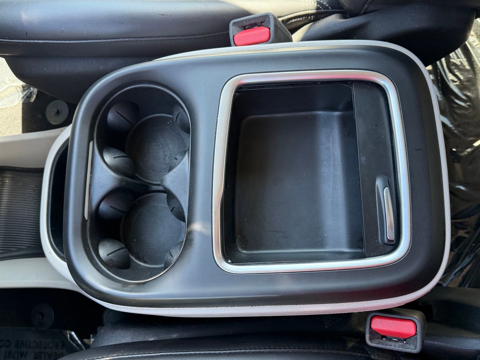 Used 2023 Chrysler Pacifica Touring-L image 34