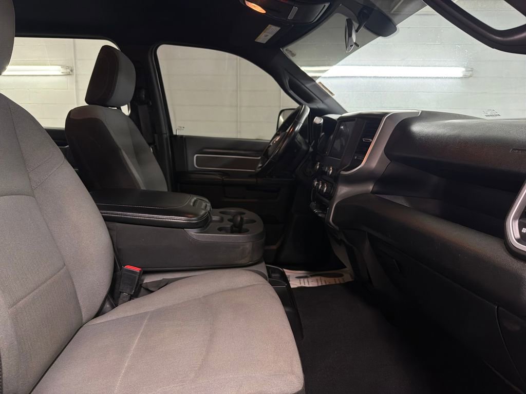 Used 2022 RAM 2500 Big Horn image 28