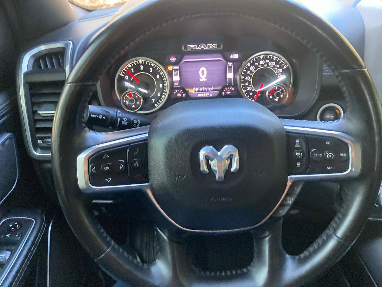 Used 2021 RAM 1500 Laramie w/ Sport Appearance Package AWD/4WD image 10