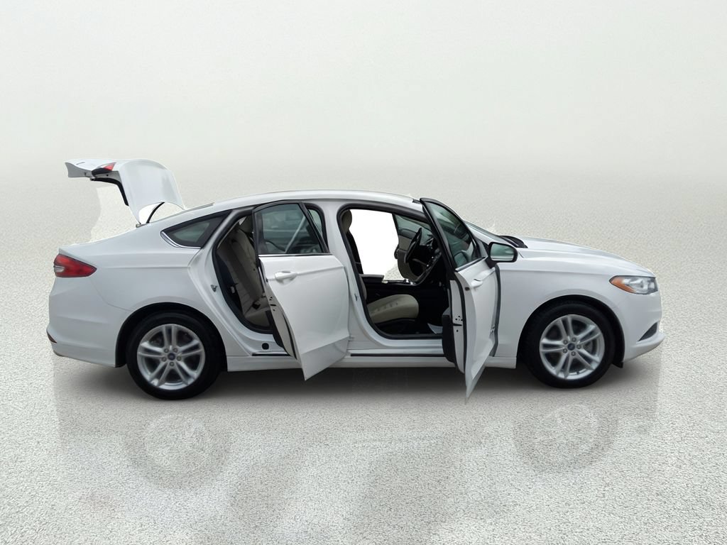 Used 2018 Ford Fusion S FWD image 16