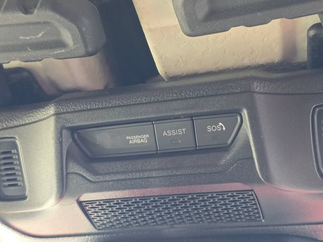 Used 2025 Jeep Wrangler Unlimited Sahara AWD/4WD image 23