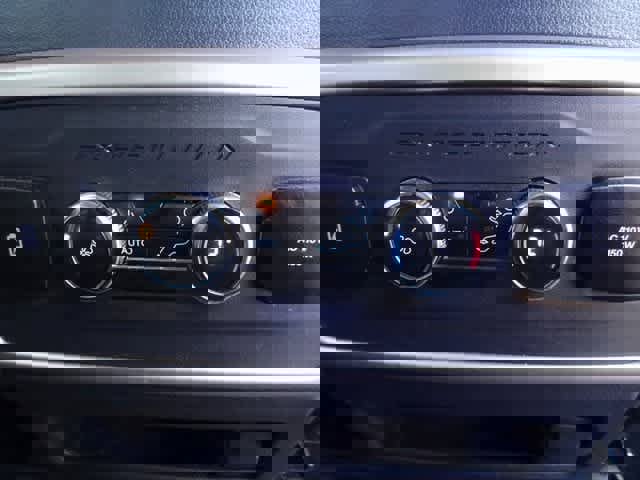 Certified 2023 Ford Expedition XLT image 15