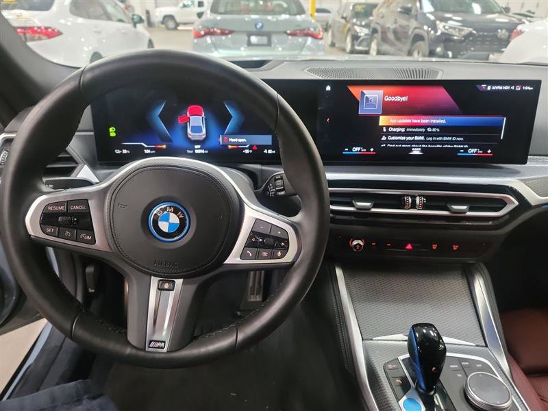 Used 2023 BMW i4 eDrive40 w/ M Sport Package RWD image 9