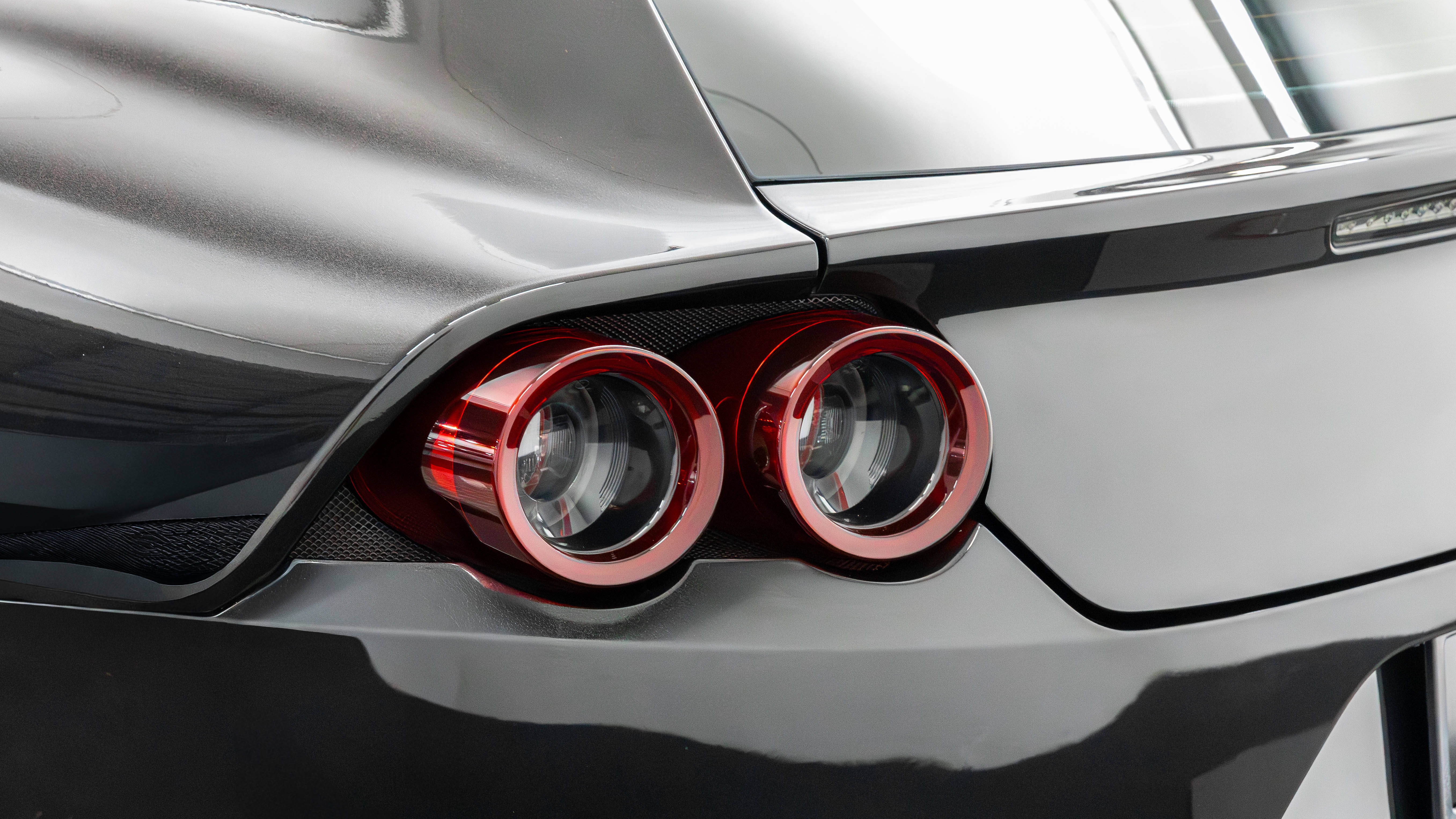 Used 2020 Ferrari GTC4Lusso T RWD image 21