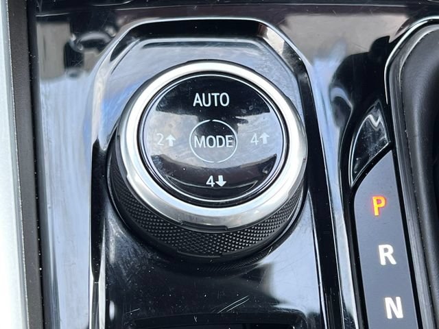 Used 2023 Chevrolet Colorado Z71 w/ Z71 Convenience Package 2 AWD/4WD image 27