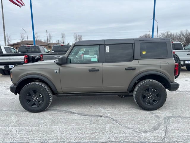 New 2025 Ford Bronco Big Bend w/ Matte Film Protection Package image 8