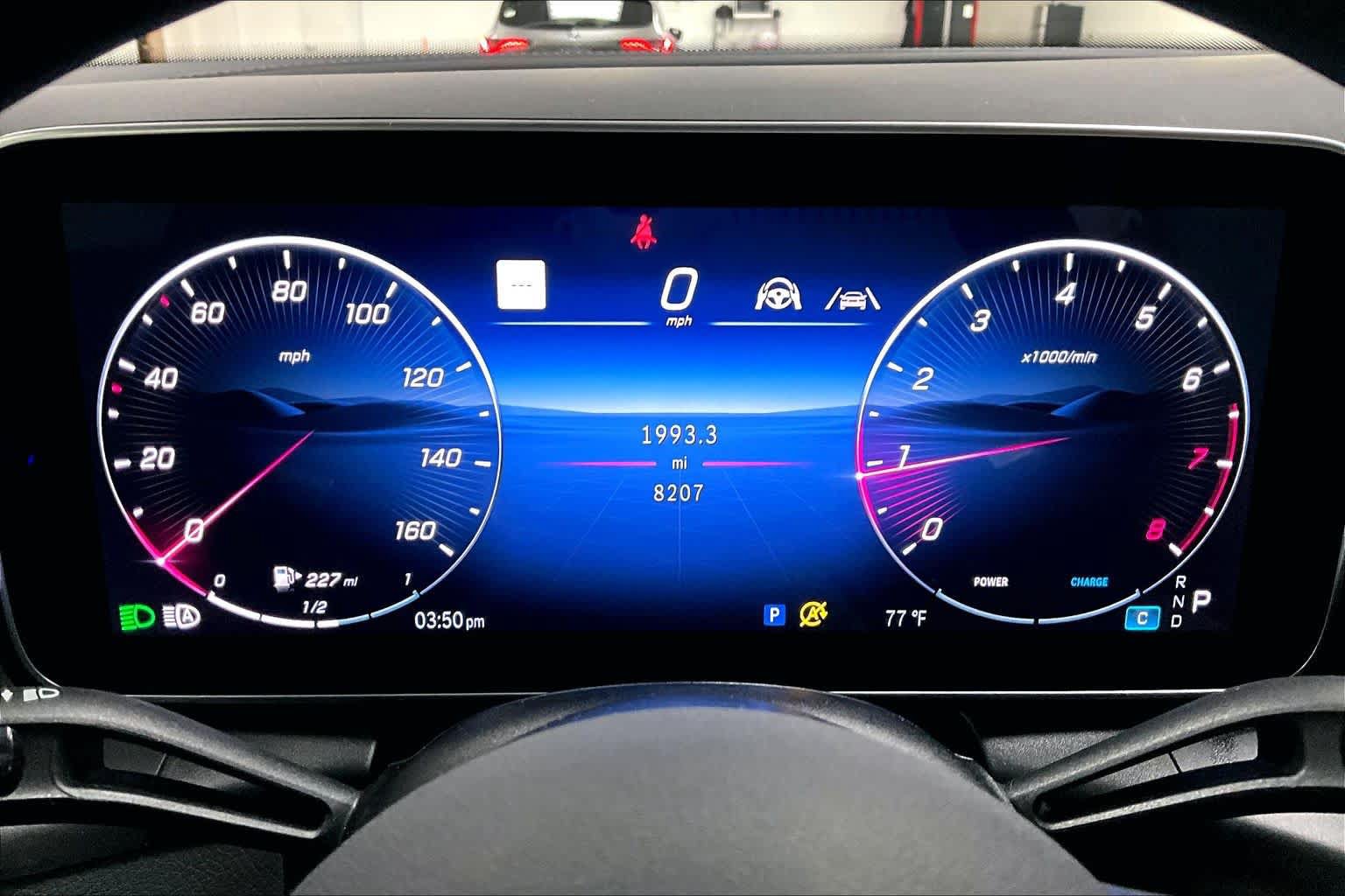 Used 2026 Mercedes-Benz GLC 300 4MATIC image 26