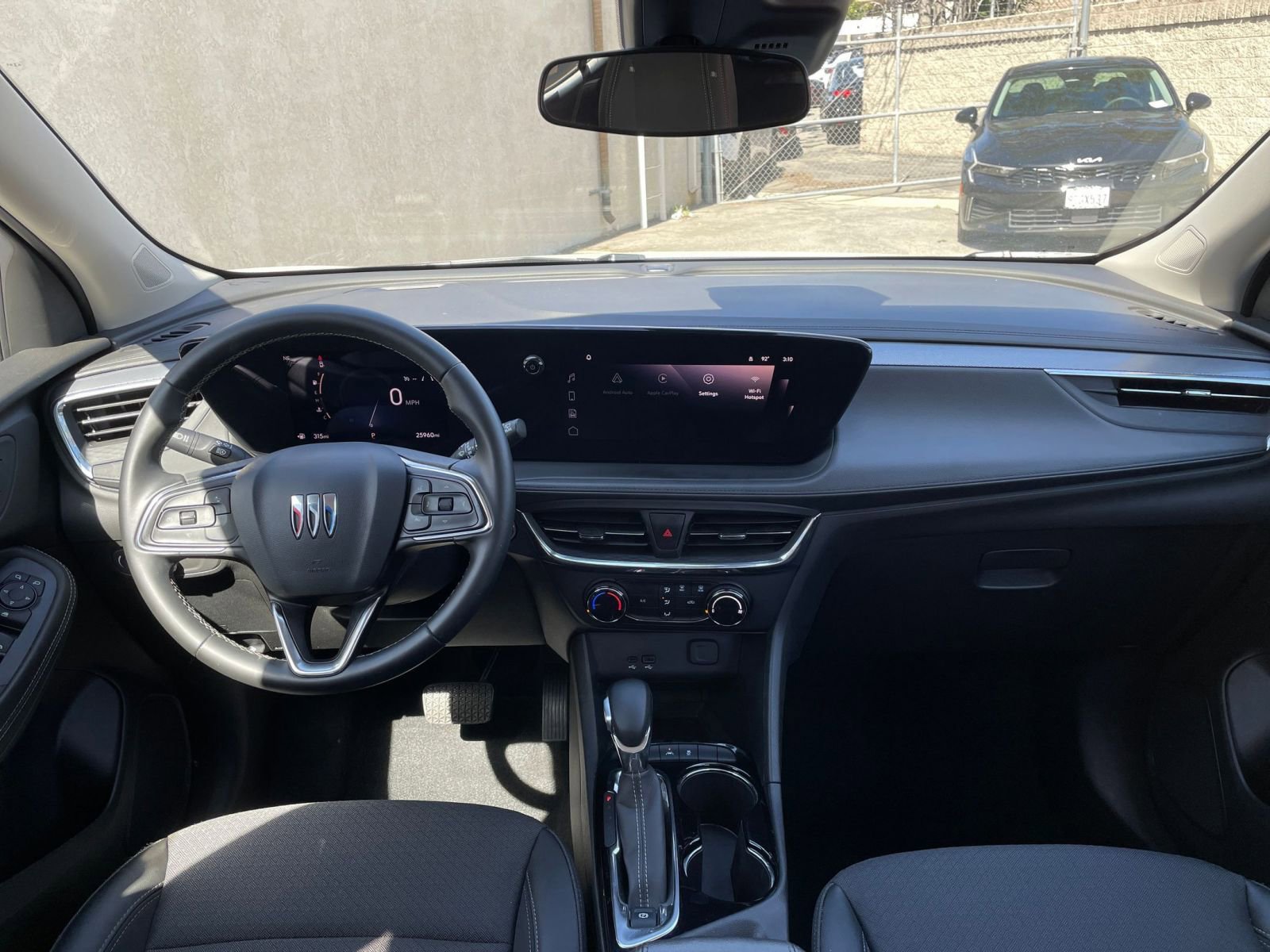 Used 2025 Buick Encore GX Preferred image 32