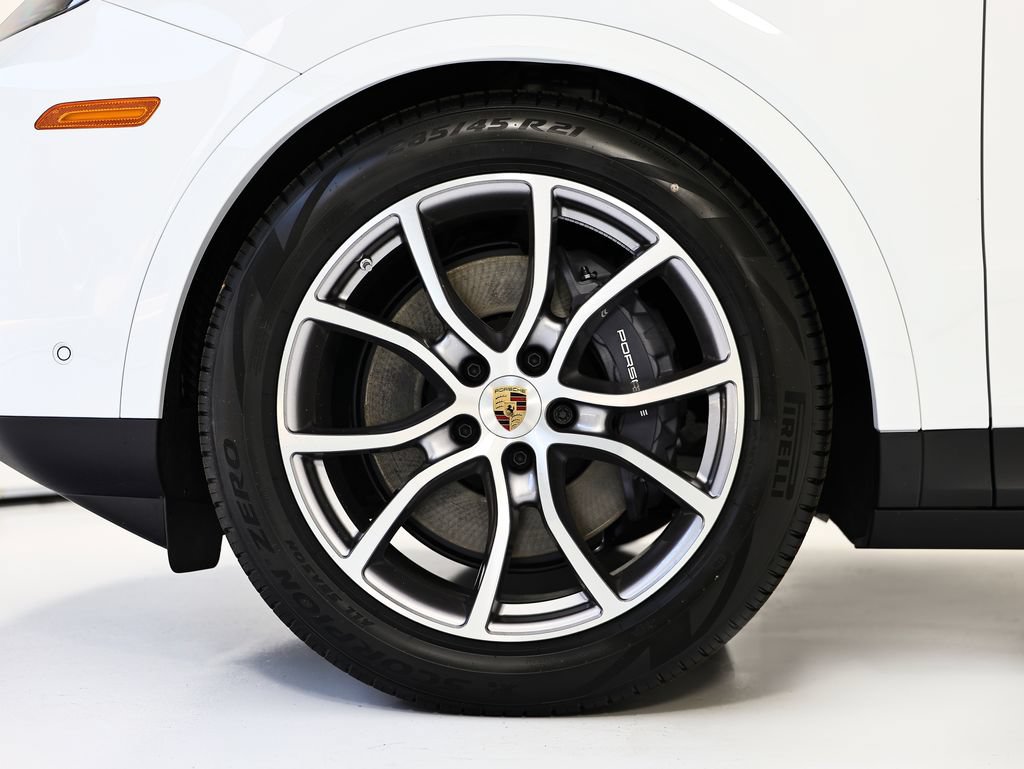 New 2026 Porsche Cayenne AWD/4WD image 13