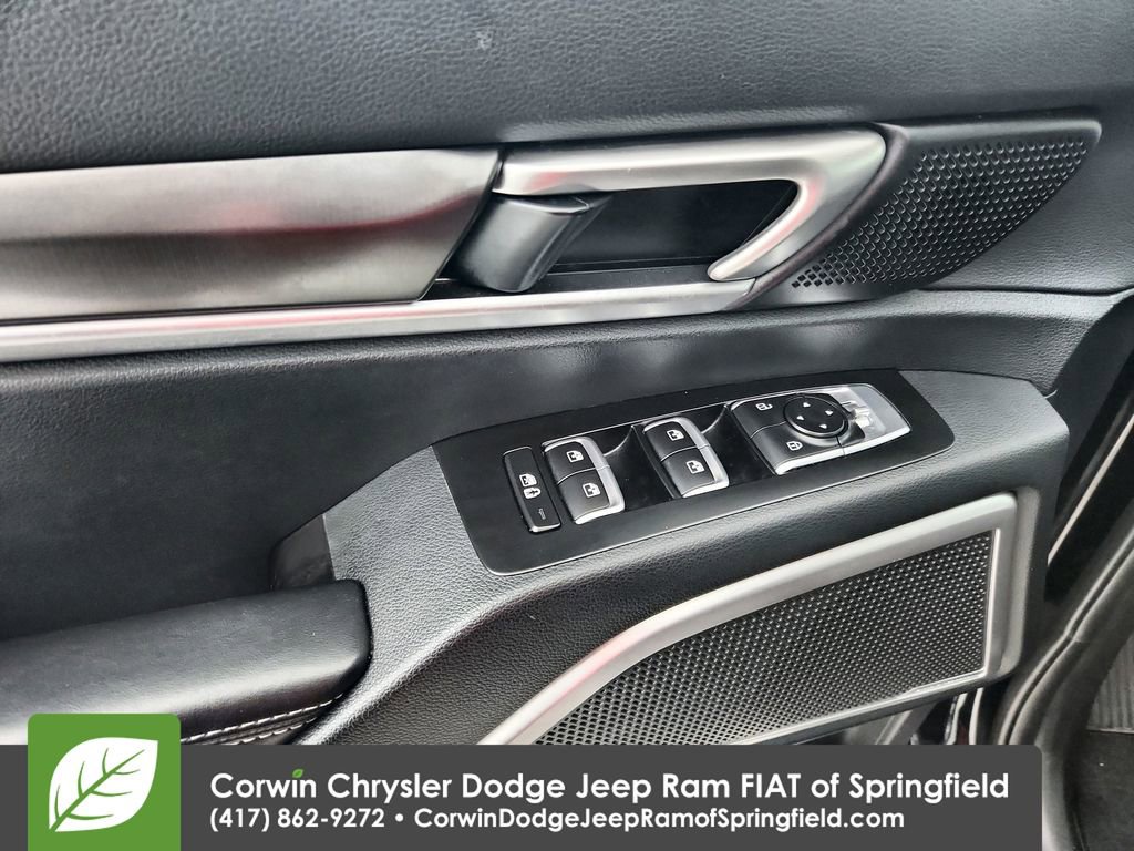 Used 2025 Kia Telluride S AWD/4WD image 20