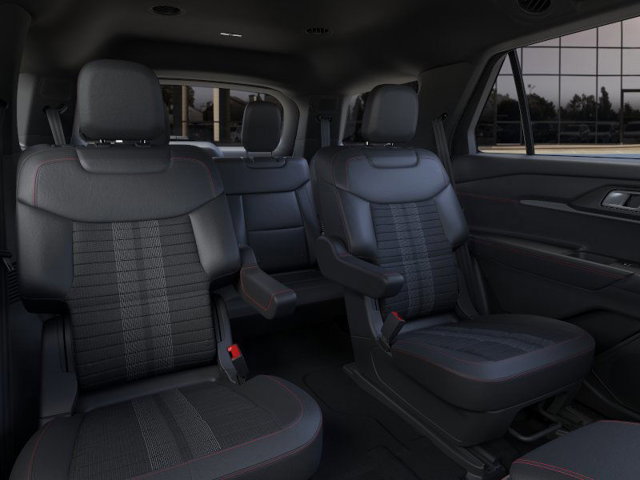 New 2026 Ford Explorer ST-Line w/ ST-Line Street Pack image 11