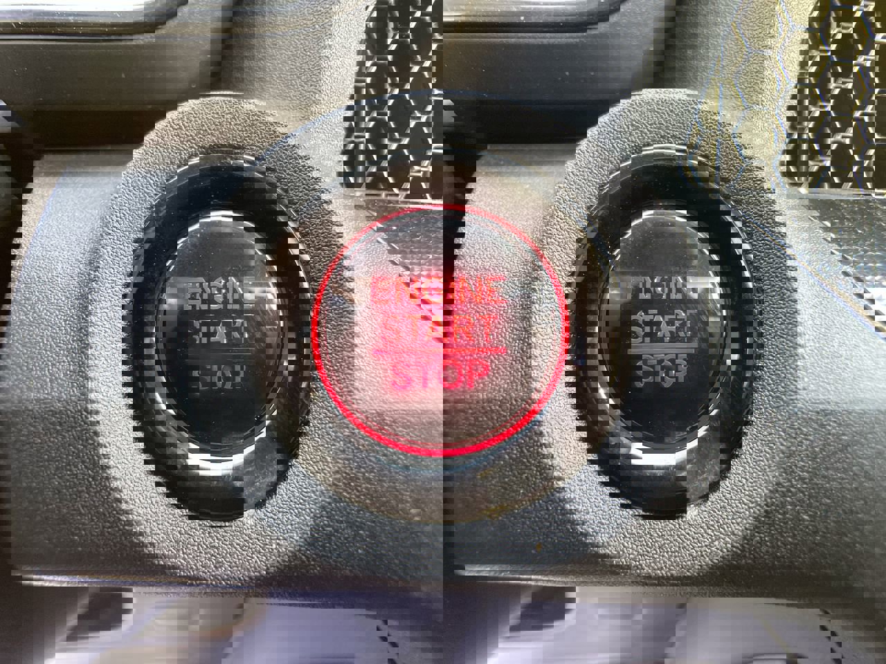 Used 2025 Honda CR-V EX image 29