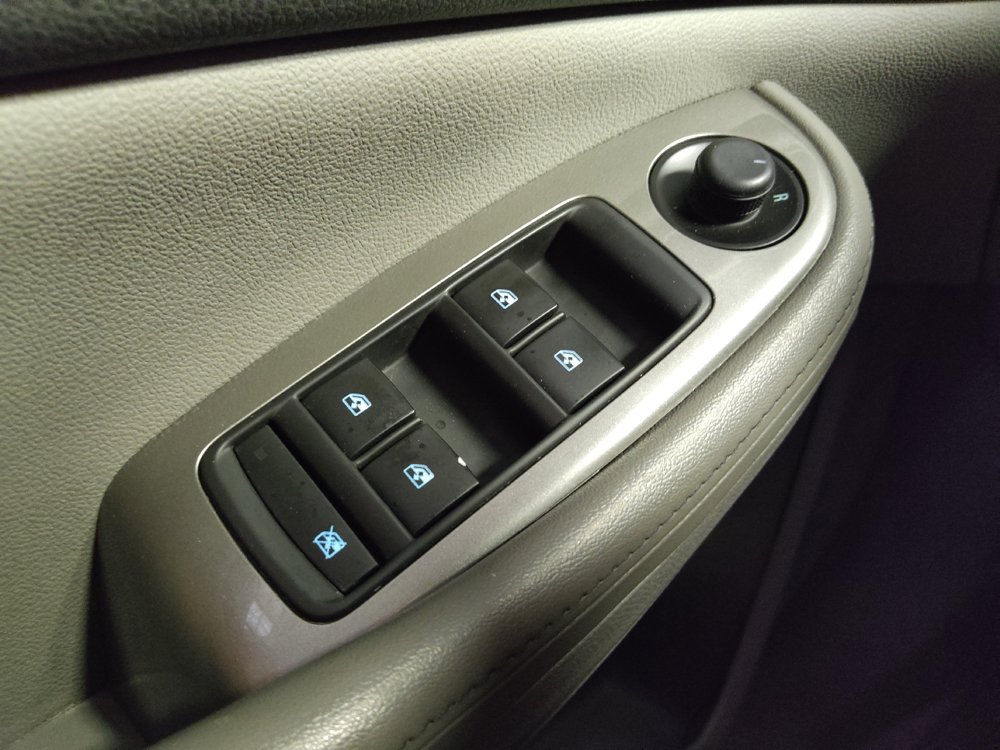 Used 2016 Chevrolet Malibu LS FWD image 27