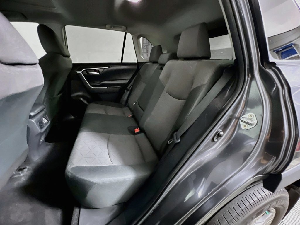 Used 2024 Toyota RAV4 XLE w/ Convenience Package FWD image 26