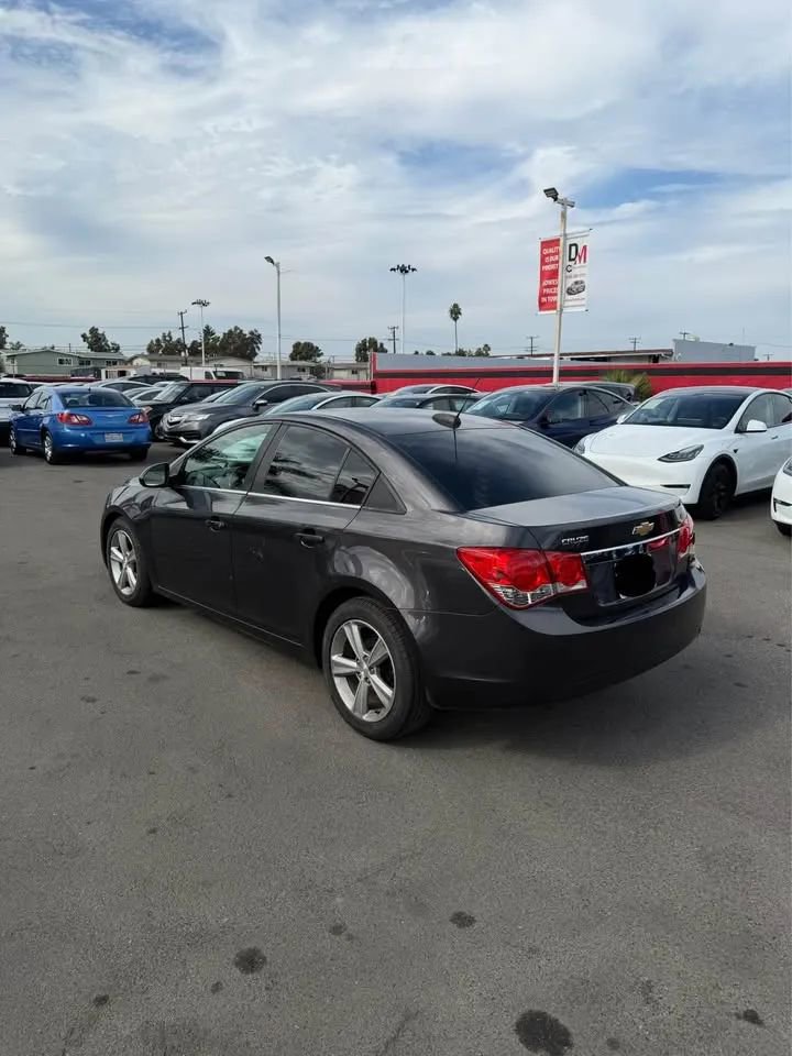 Used 2015 Chevrolet Cruze LT image 3