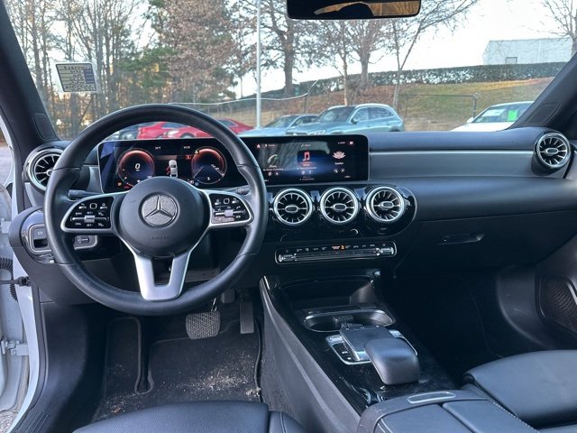 Used 2020 Mercedes-Benz A 220 image 12