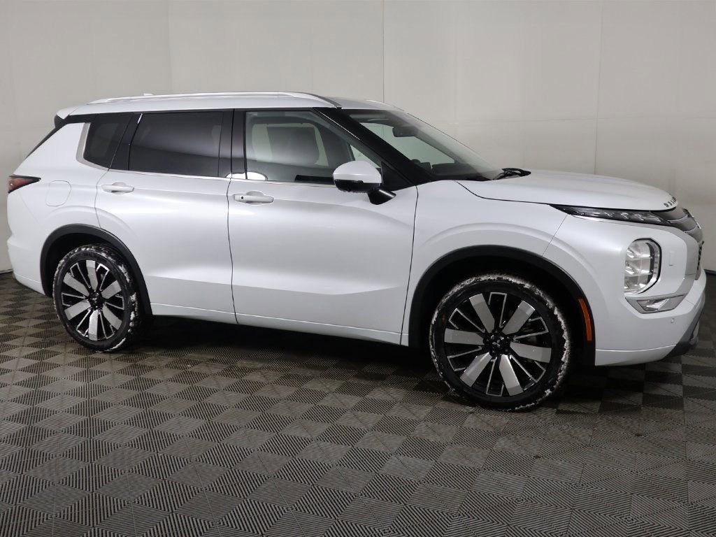 New 2026 Mitsubishi Outlander SEL AWD/4WD image 23