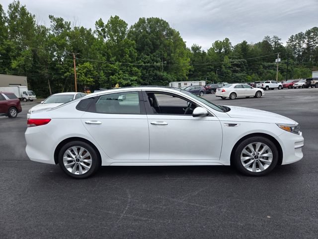 Used 2018 Kia Optima EX w/ Premium Package FWD image 9
