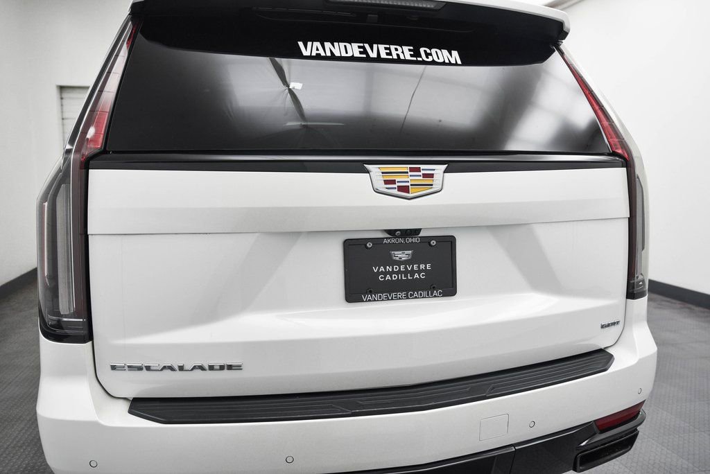 Used 2021 Cadillac Escalade Sport w/ Driver Assist Tech Package AWD/4WD image 6