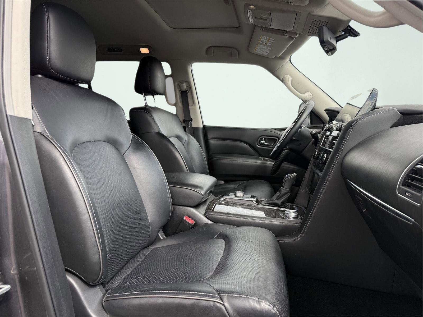 Used 2024 INFINITI QX80 Luxe AWD/4WD image 29