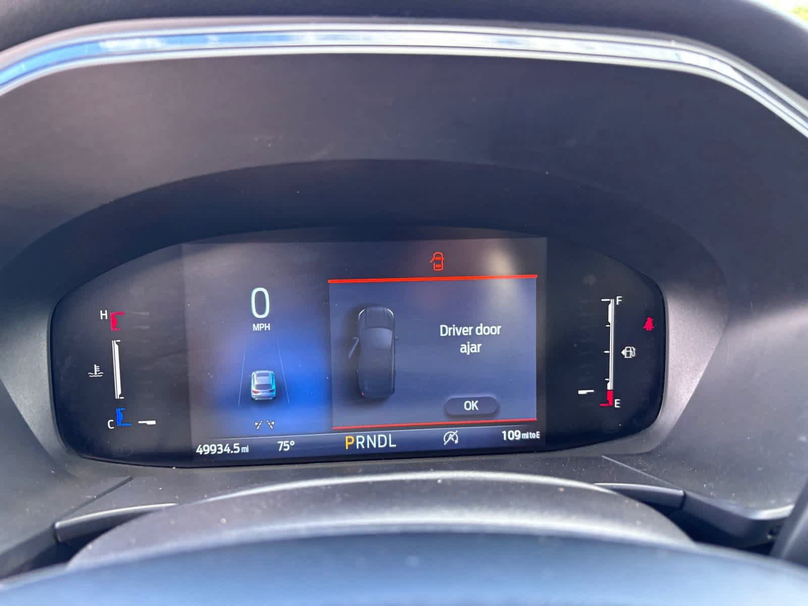 Used 2025 Ford Escape ST-Line FWD image 19