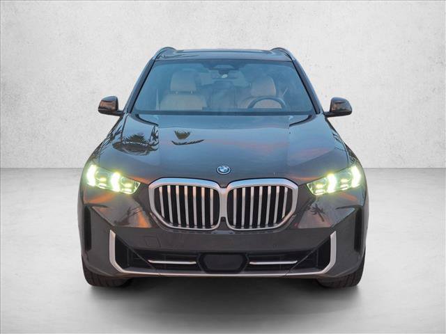 Used 2024 BMW X5 xDrive50e w/ Executive Package AWD/4WD image 2