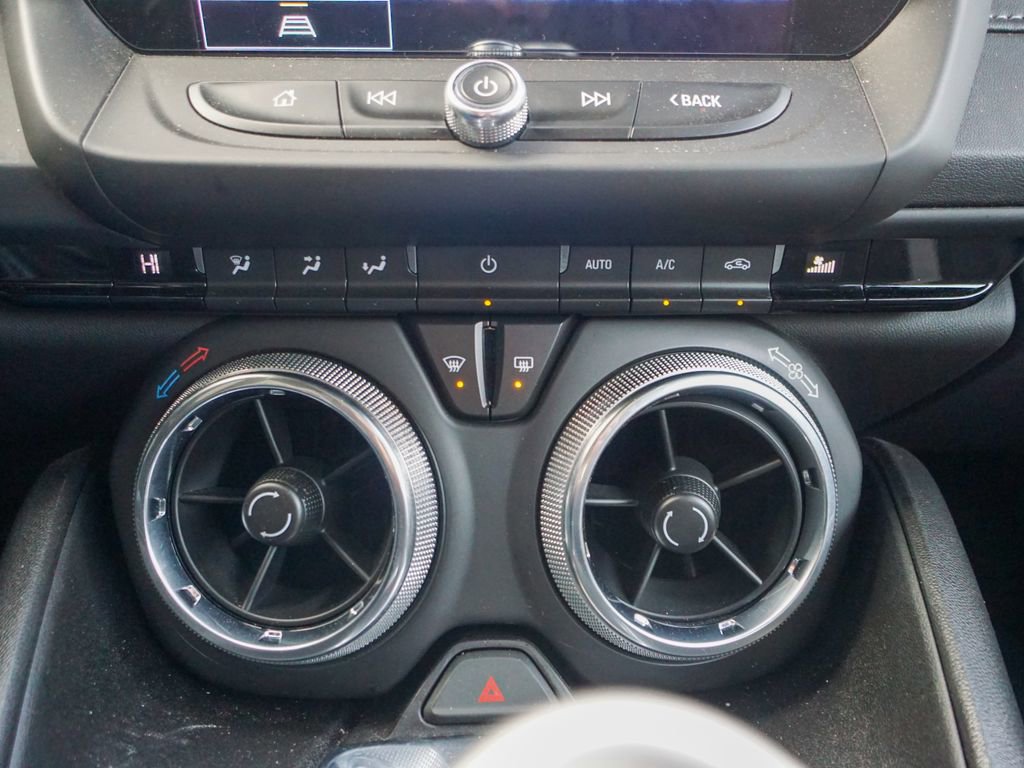 Used 2023 Chevrolet Camaro LT w/ RS Package image 20