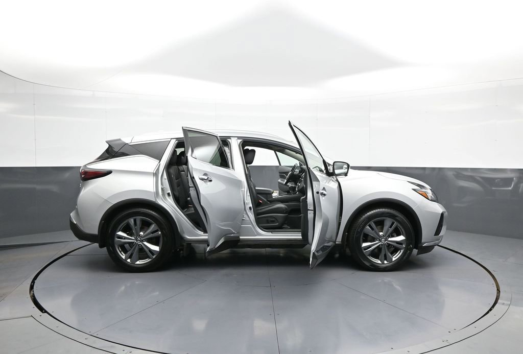 Used 2019 Nissan Murano Platinum w/ Cargo Package AWD/4WD image 41
