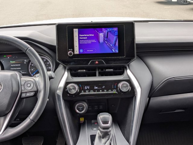 Used 2023 Toyota Venza LE image 14