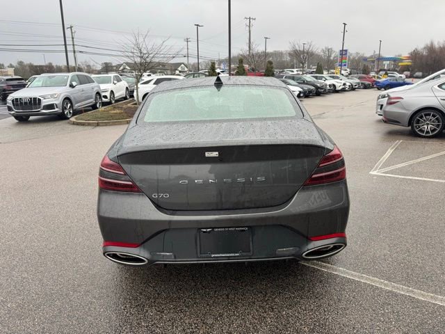 Used 2025 Genesis G70 2.5T image 8
