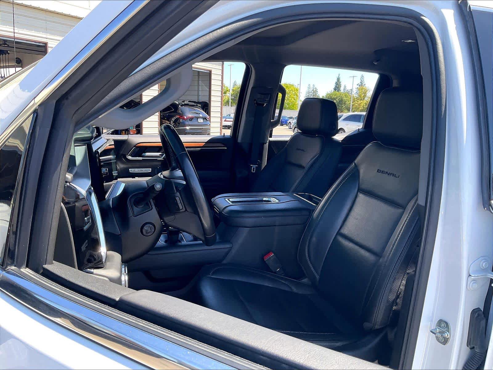 Used 2022 GMC Sierra 1500 Denali AWD/4WD image 25