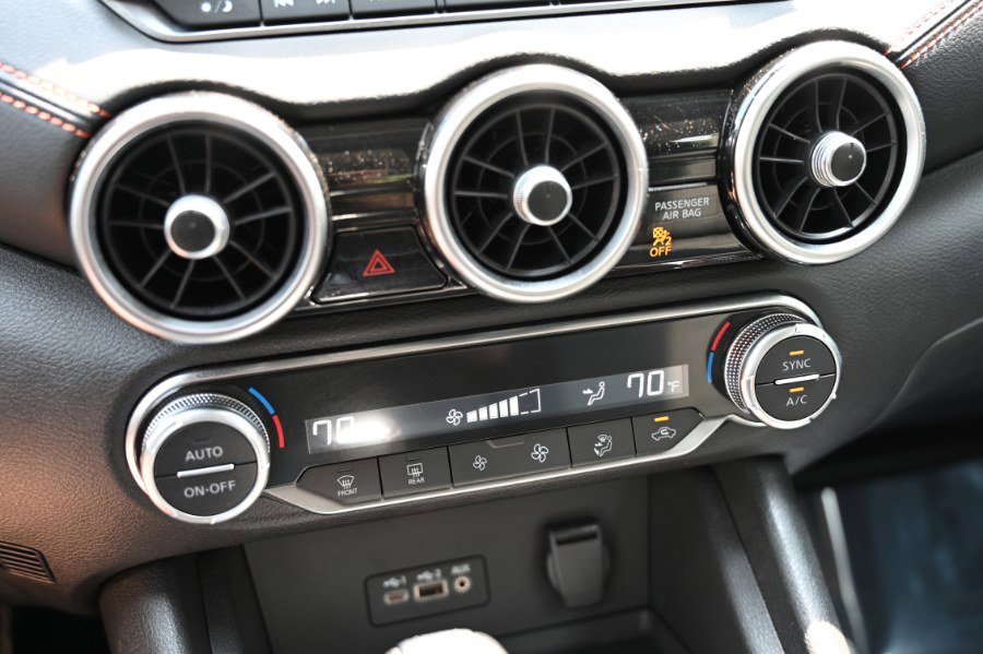 Used 2023 Nissan Sentra SR w/ Midnight Edition Package image 24