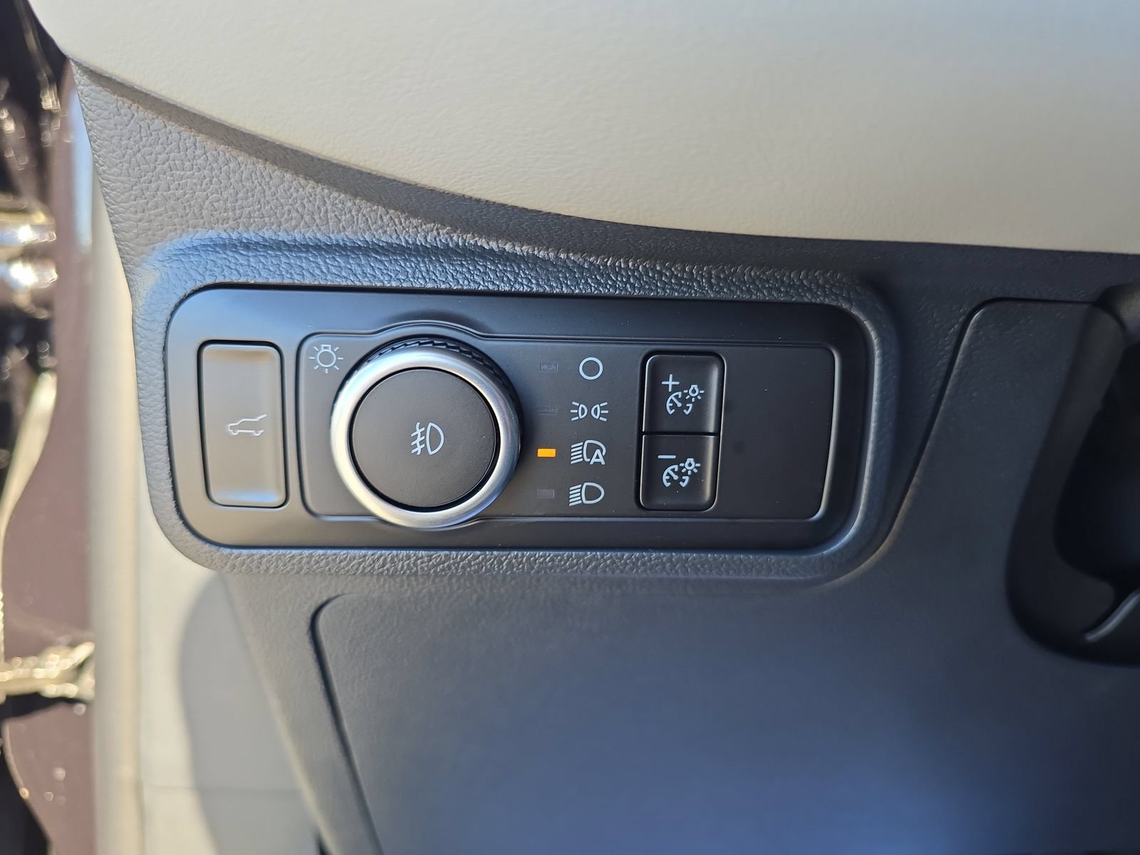 New 2026 Ford Explorer Active w/ Active Comfort Package RWD image 21